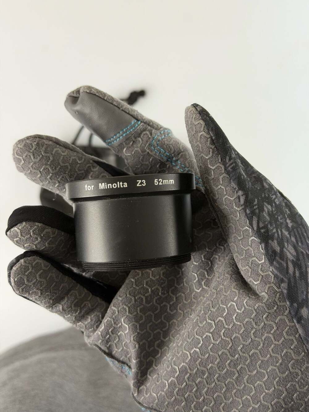 Minolta DiMAGE Z3 52mm Lens Filter Adapter Tube with Pouch